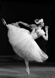 Ghislaine Thesmar, La Sylphide, ph. F. Levieux