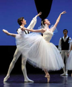Suite de Danses, ch. I. Clustine, Ecole de Danse de l’Opéra de Paris, ph. F. Levieux